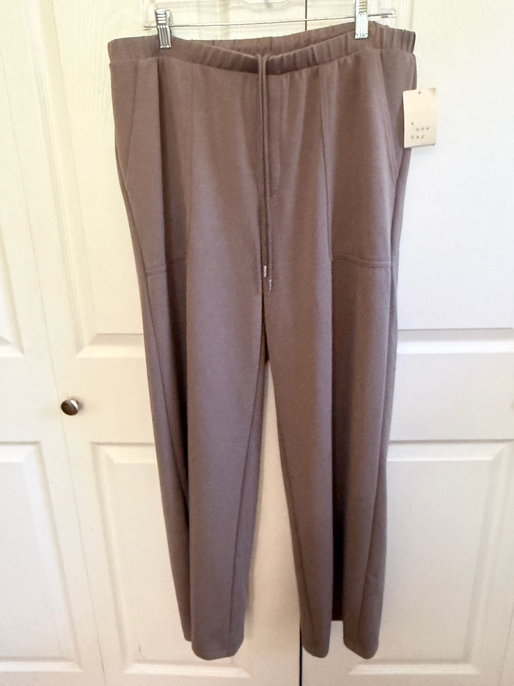 5 for $25! a new day Taupe Wide-Leg Pull-On Leggings